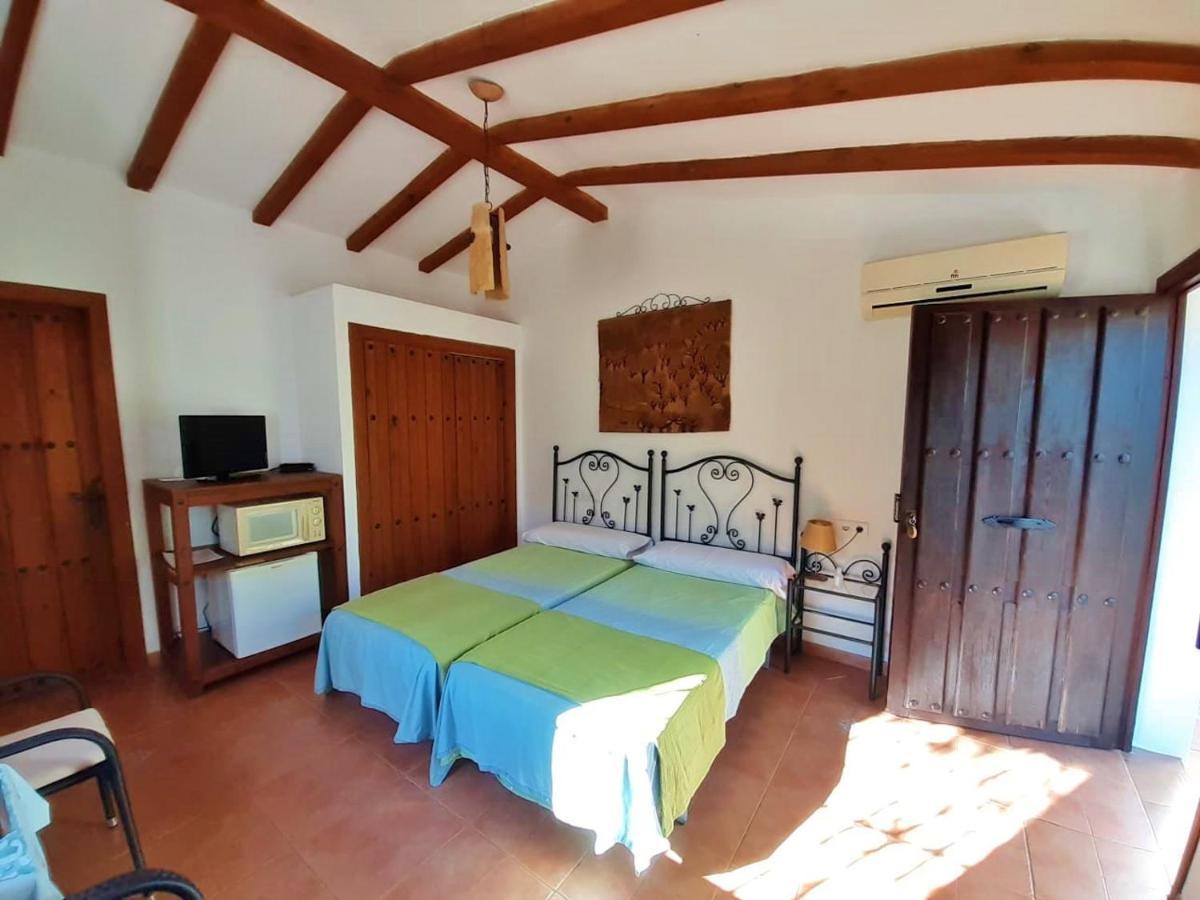Bed & Breakfast Escuela La Crujia Velez Malaga